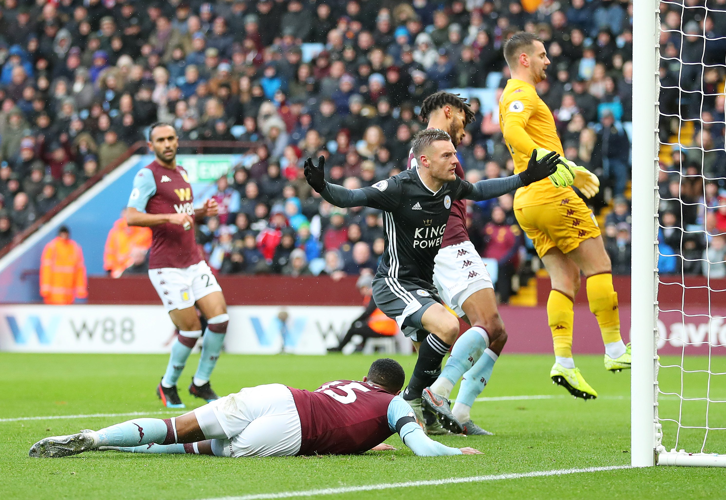 运作上做足 运作上做足